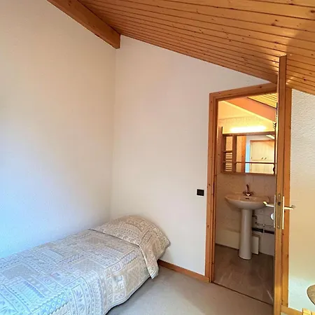 Skis Aux Pieds Avec Piscine Et Cheminee Au Centre De Meribel, 3 Pieces Pour 6 Personnes - Fr-1-180-137 Apartment *