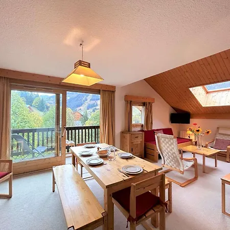 Skis Aux Pieds Avec Piscine Et Cheminee Au Centre De Meribel, 3 Pieces Pour 6 Personnes - Fr-1-180-137 Apartment *